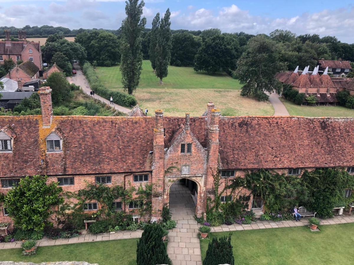Sissinghurst Castle Farmhouse Exterior foto